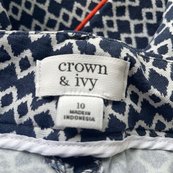 Women's Crown & Ivy Printed Cropped Dress Pants - Sz. 10 - Picture 2 of 2